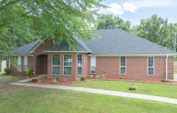204 Boulder Ridger Cir, Texarkana, AR 71854