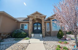 7301 S Meredith Ave, Sioux Falls, SD 57108