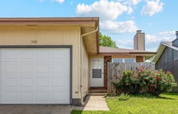 1016 S Lexington Avenue, Springfield, MO 65802
