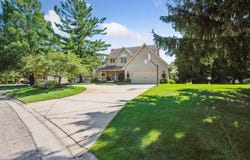 727 Tanbark Drive, Dimondale, MI 48821