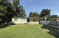 852 Circle Drive, Piggott, AR 72454