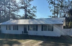 517 Lazy Lane, Blackshear, GA 31516