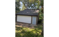 5102 VALLEY Lane, St Joseph, MO 64503