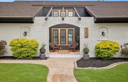 7204 Kingswood Drive, Fort Worth, TX 76133