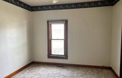 117 N Monroe, Kensington, KS 66951