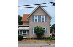 158 School St, Taunton, MA 02780