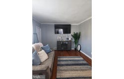 704 S VALLEY AVENUE, VINELAND, NJ 08360