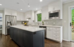 37 Wychwood Lane, South Barrington, IL 60010