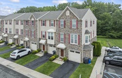 38 Phillip E Frank Way, Cliffwood, NJ 07721