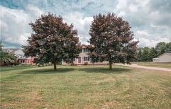 2811 Canton Road, Uniontown, OH 44685