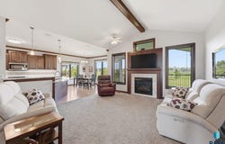 5300 E Harmodon St, Sioux Falls, SD 57110