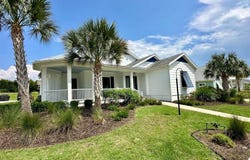1077 SUGAR LOAF KEY LOOP, LADY LAKE, FL 32159