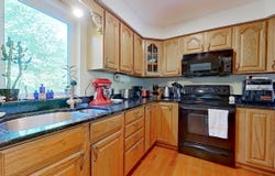 986 Finntown Road, Warren, ME 04864