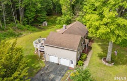 37 Madison Lane, Simsbury, CT 06092