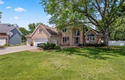 3505 Rae Court, Woodbury, MN 55125