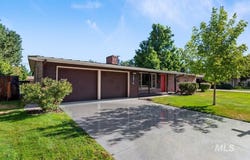 1814 W Suncrest Drive, Boise, ID 83705