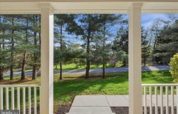 17550 DEAVERS CT, HAMILTON, VA 20158