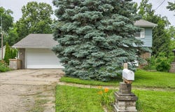3904 76th Street, Urbandale, IA 50322