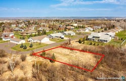 3232 Lamborn Ave, Superior, WI 54880