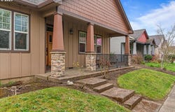 1703 WEBB LAKE DR, Silverton, OR 97381