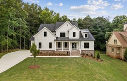 9135 Greenway, Gainesville, GA 30506