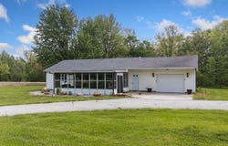 260 N 850 W-92 Road, Pierceton, IN 46562