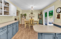 7170 Sandy Lane, Malvern, OH 44644