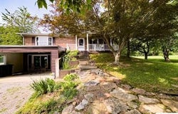 2866 Sunbeam Road, Leitchfield, KY 42754