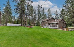 13228 W Sunnyvale Dr, Nine Mile Falls, WA 99026