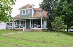 703 S 5th St, McAlester, OK 74501