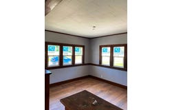 312 N Oak Street, Creston, IA 50801