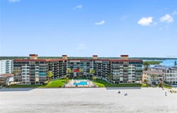 18304 GULF BOULEVARD, REDINGTON SHORES, FL 33708