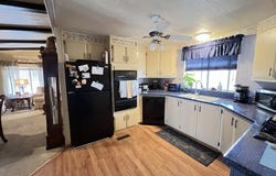 9395 Harritt Rd., Lakeside, CA 92040