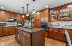 3738 E Fox Run Pl, Sioux Falls, SD 57103