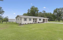 3581 W Hwy 4, Century, FL 32535