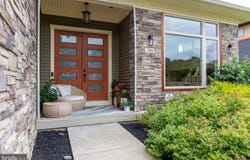 186 DEREK DRIVE, BOALSBURG, PA 16827