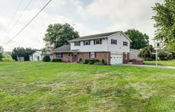 1517 E Main Street, Greenville, OH 45331