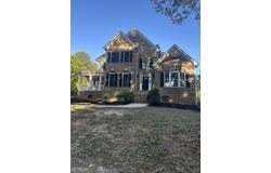 65 Spratlin Way, Hull, GA 30646
