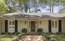 5325 Red Fox Road, Jackson, MS 39211