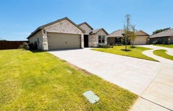 404 MARSH Street, Cleburne, TX 76033