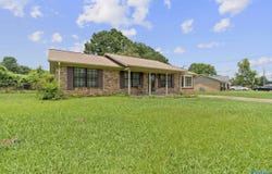3113 Farmington Road SW, Decatur, AL 35603