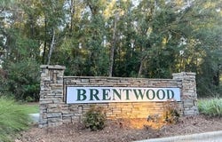 4906 Laurel Oak Dr, Pace, FL 32571