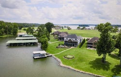 2855 Marina Drive, Athens, AL 35611