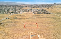 1 Ocotilla Road, Apple Valley, CA 92307