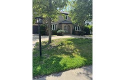 9759 Crimson Tree Lane, Munster, IN 46321