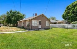 1324 E Oak Str, Caldwell, ID 83605