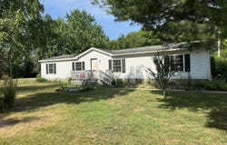 120 68th Street, South Haven, MI 49090