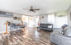 10771 Crest Road, Dixon, MO 65459