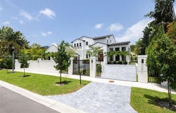 2321 N Bay Rd, Miami Beach, FL 33140