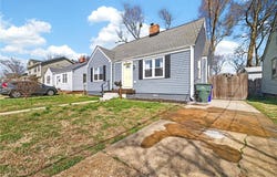 328 E Lorengo Avenue, Norfolk, VA 23503